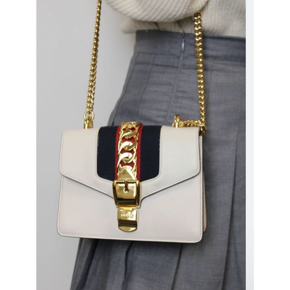 GUCCI Calfskin Mini Sylvie Chain
Shoulder Bag Dust Bag/COA New Condition